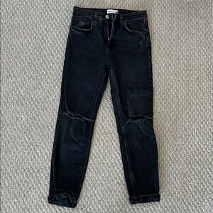Zara Women's Dark Wash black Straight Jeans